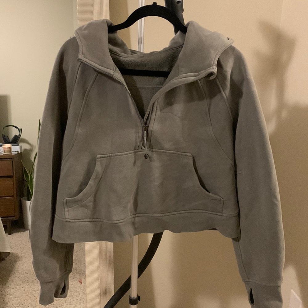 Scuba hoodie